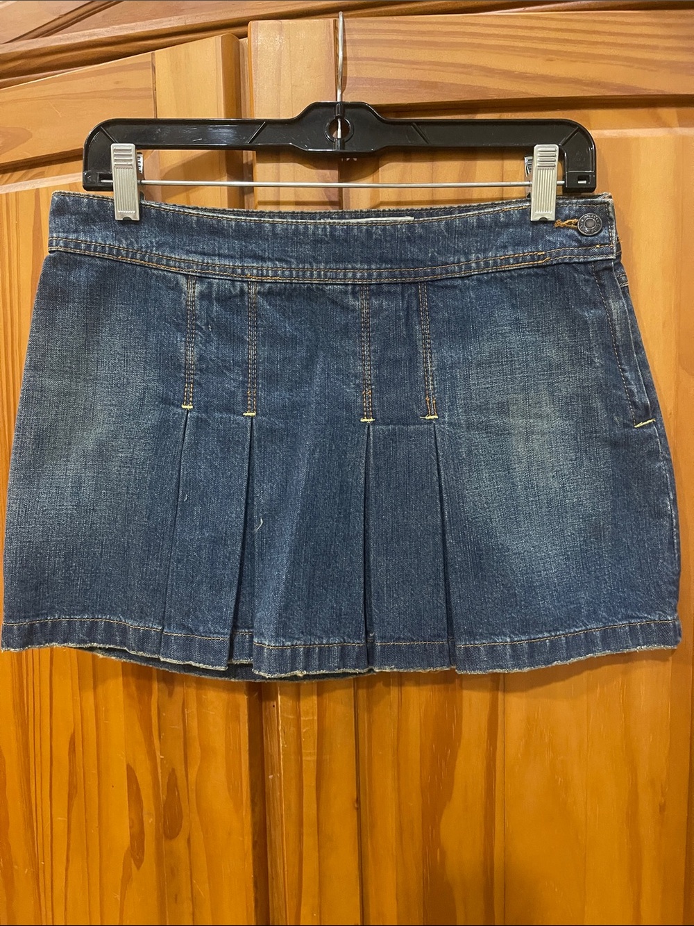 Y2K~ Old Navy Dark Blue Pleated Denim Mini Skirt 2004